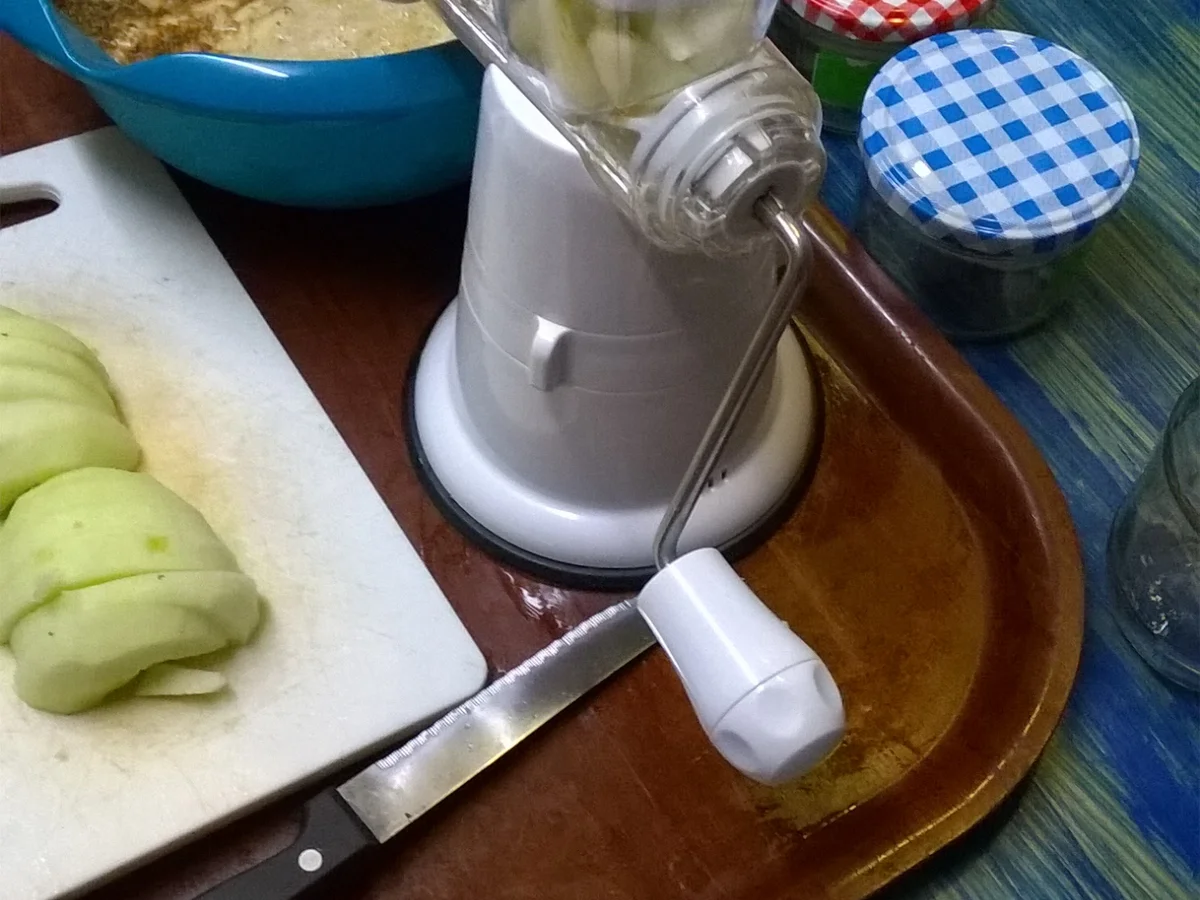 Apfelmarmelade mit Weißwein, Zimt und Thymian - Rezept - Bild Nr. 1827