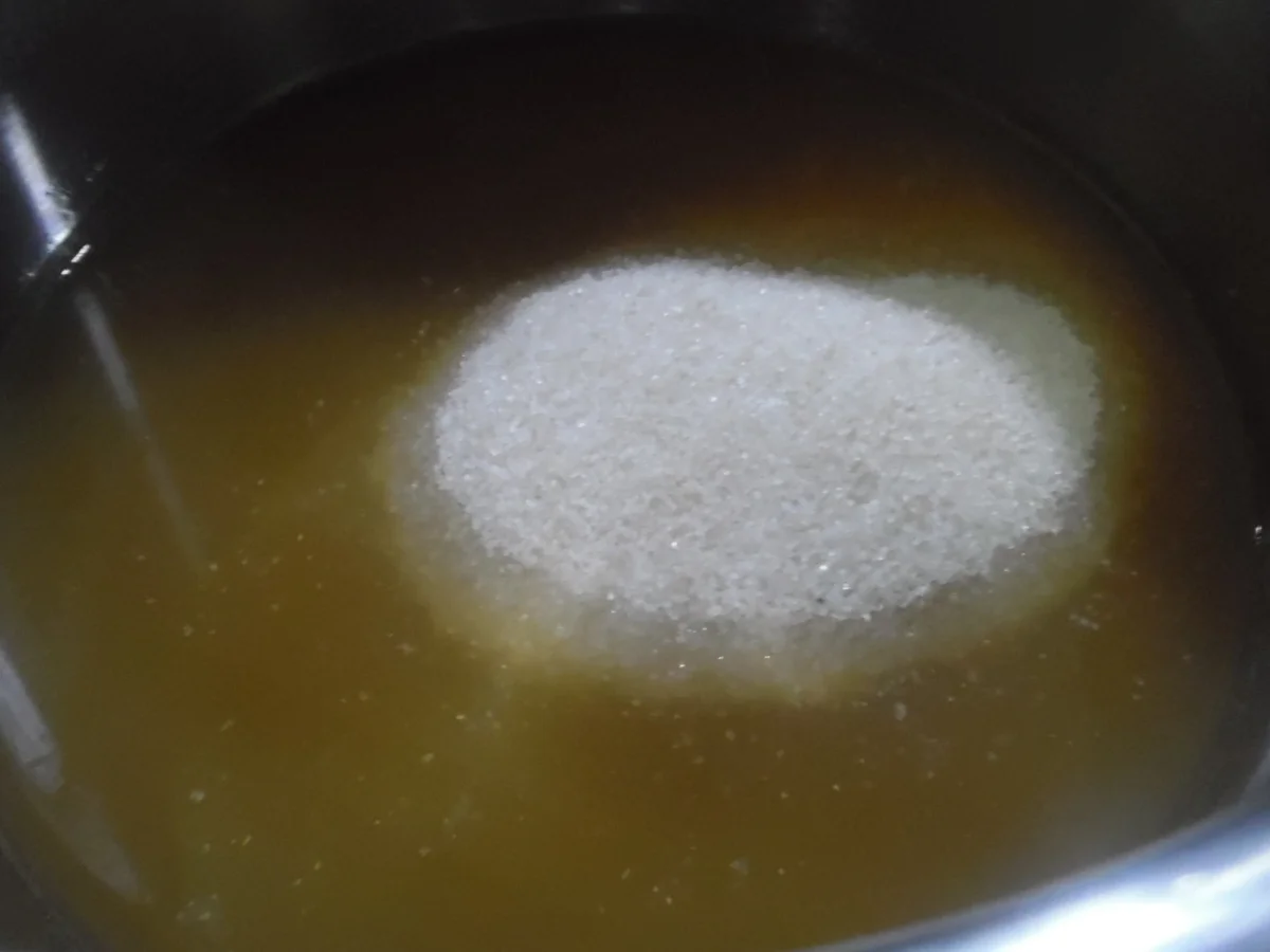 Rezept: Riesling-Wein-Gelee Bild Nr. 1831 Riesling-Wein-Gelee - Rezept - Bild Nr. 1831