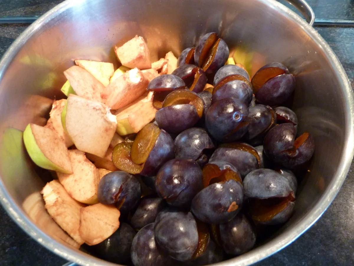 Rezept: Quitten-Zwetschgen Marmelade Bild Nr. 1832 Quitten-Zwetschgen Marmelade - Rezept - Bild Nr. 1832