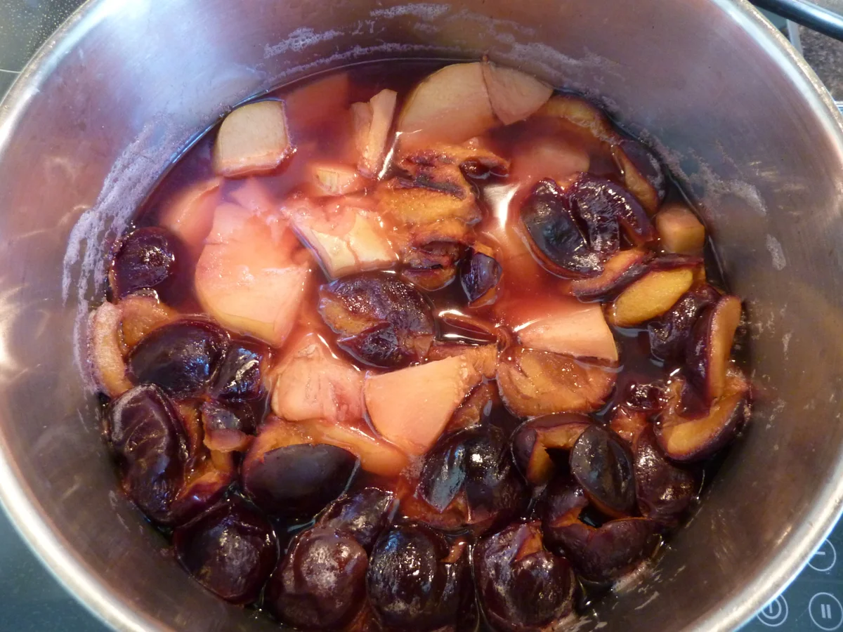 Rezept: Quitten-Zwetschgen Marmelade Bild Nr. 1833 Quitten-Zwetschgen Marmelade - Rezept - Bild Nr. 1833