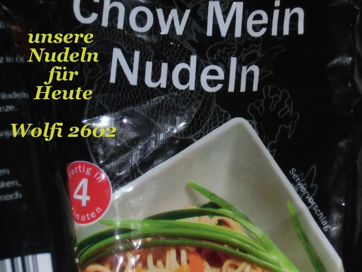 Gemüsepfanne im Wok (Brokkolie,Karotten,Champignon und ...) - Rezept - Bild Nr. 1878