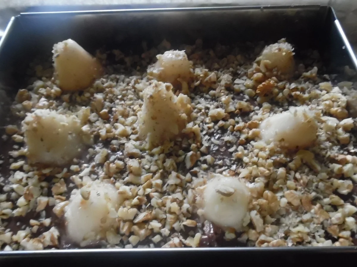 Schoko-Kuchen mit versunkenen Birnen - Rezept - Bild Nr. 1890