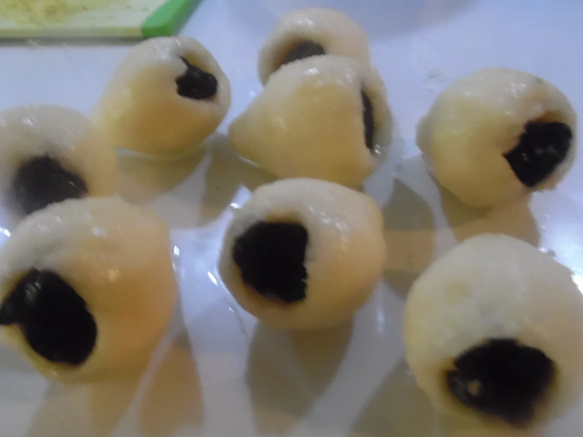 Schoko-Kuchen mit versunkenen Birnen - Rezept - Bild Nr. 1891