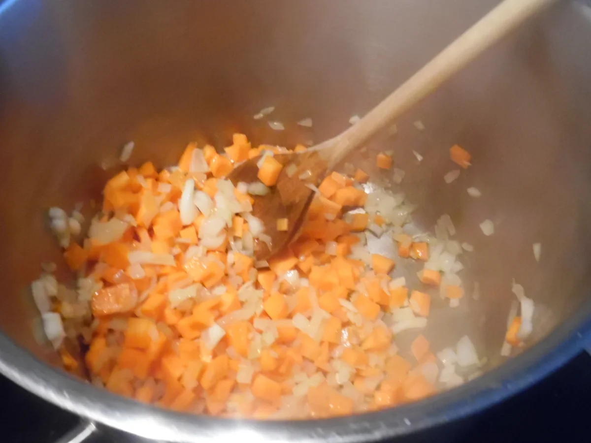 Kastaniensuppe (Käschdesupp) - Rezept - Bild Nr. 1883