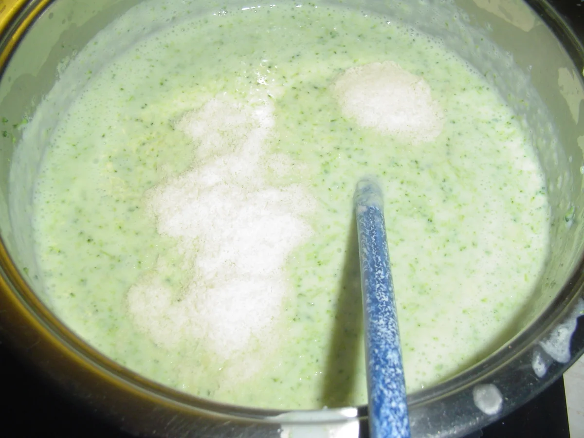 Rezept: Und immer wieder Pasta mit leckerer Sauce Bild Nr. 1885 Und immer wieder Pasta mit leckerer Sauce - Rezept - Bild Nr. 1885