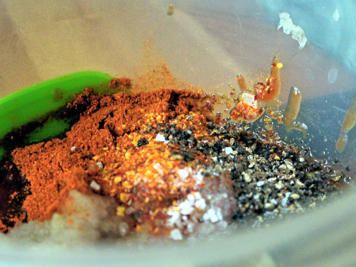 Marinierte Hähnchenunterschlegl mit Ofentomaten und Süßkartoffel-Sticks - Rezept - Bild Nr. 1908