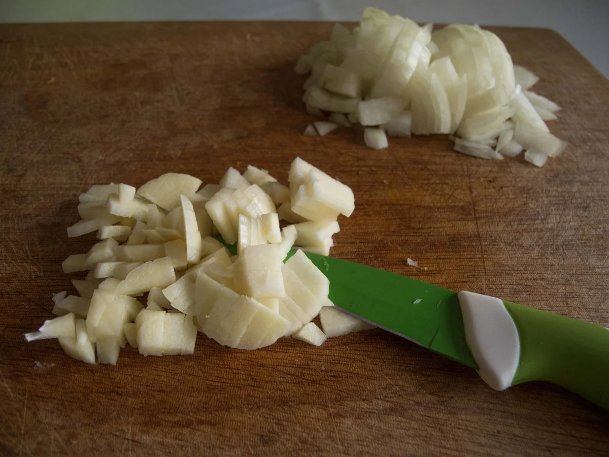 Rezept: Suppenküche: Kürbiscremesuppe Bild Nr. 1897 Suppenküche: Kürbiscremesuppe - Rezept - Bild Nr. 1897