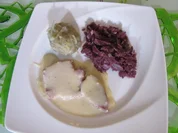 Rezept: Rinderzunge an Rotweinsauce, Rotkraut und vogtlรคndischen grรผnen Klรถรen Bild Nr. 1901 Rinderzunge an Rotweinsauce, Rotkraut und vogtlรคndischen grรผnen Klรถรen - Rezept - Bild Nr. 1901