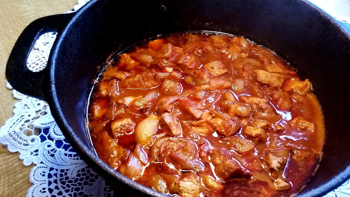 Gulasch nach Szegediner-Art ... - Rezept - kochbar.de