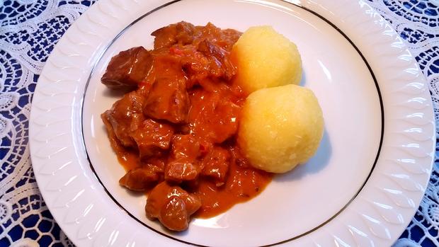 Gulasch nach Szegediner-Art ... - Rezept - kochbar.de