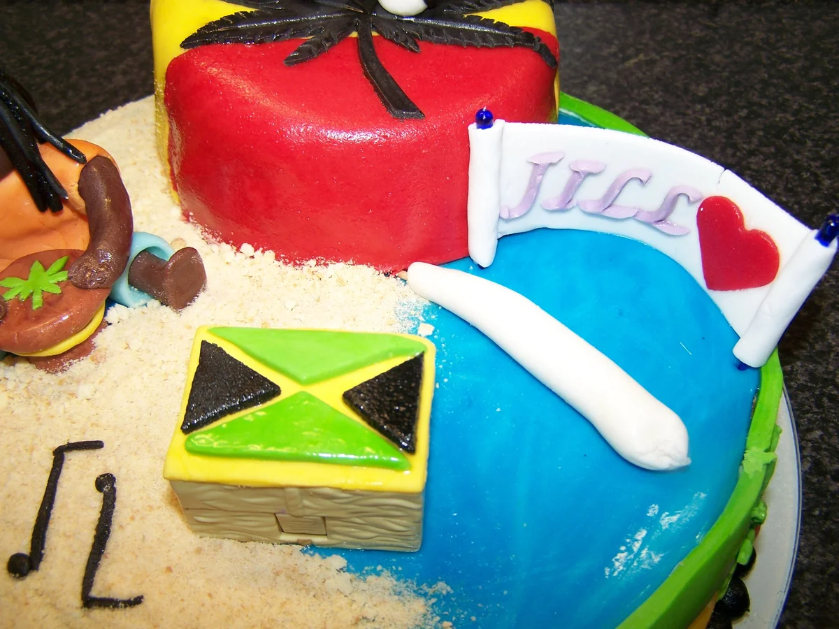 Rezept: JILL's Traum von einer Reggae - Torte Bild Nr. 1937 JILL's Traum von einer Reggae - Torte - Rezept - Bild Nr. 1937