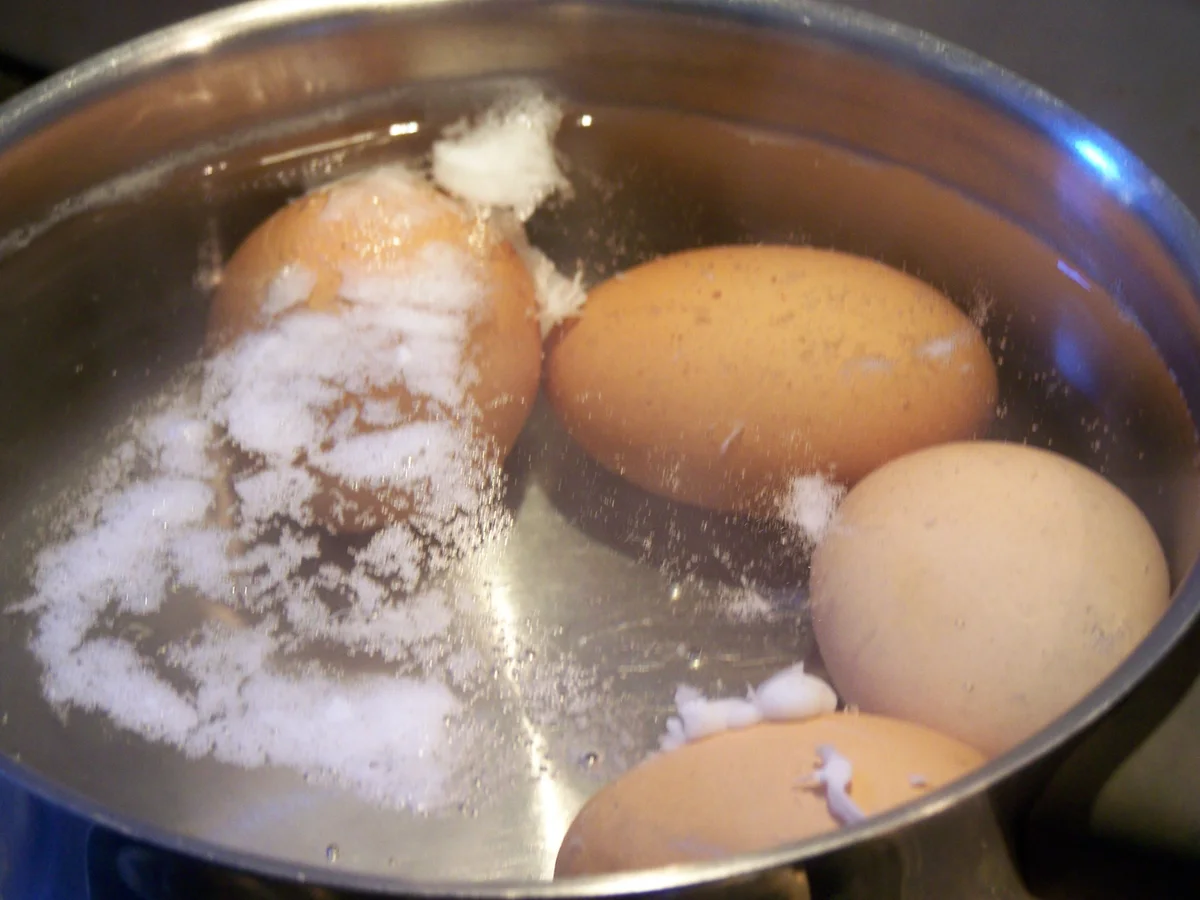 Rezept: Gehaktbal mit einer leckeren Überraschung im "Kern" Bild Nr. 1947 Gehaktbal mit einer leckeren Überraschung im "Kern" - Rezept - Bild Nr. 1947