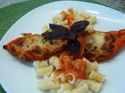 Spitzpaprika gefüllt mit Nudeln und Salami - Rezept - Bild Nr. 1944