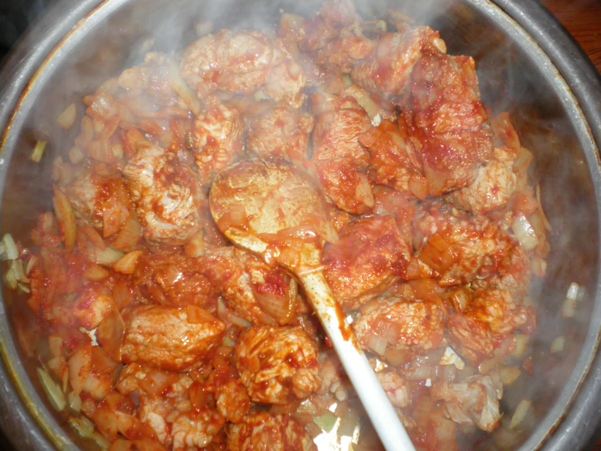 gulasch egel - Rezept - Bild Nr. 1949