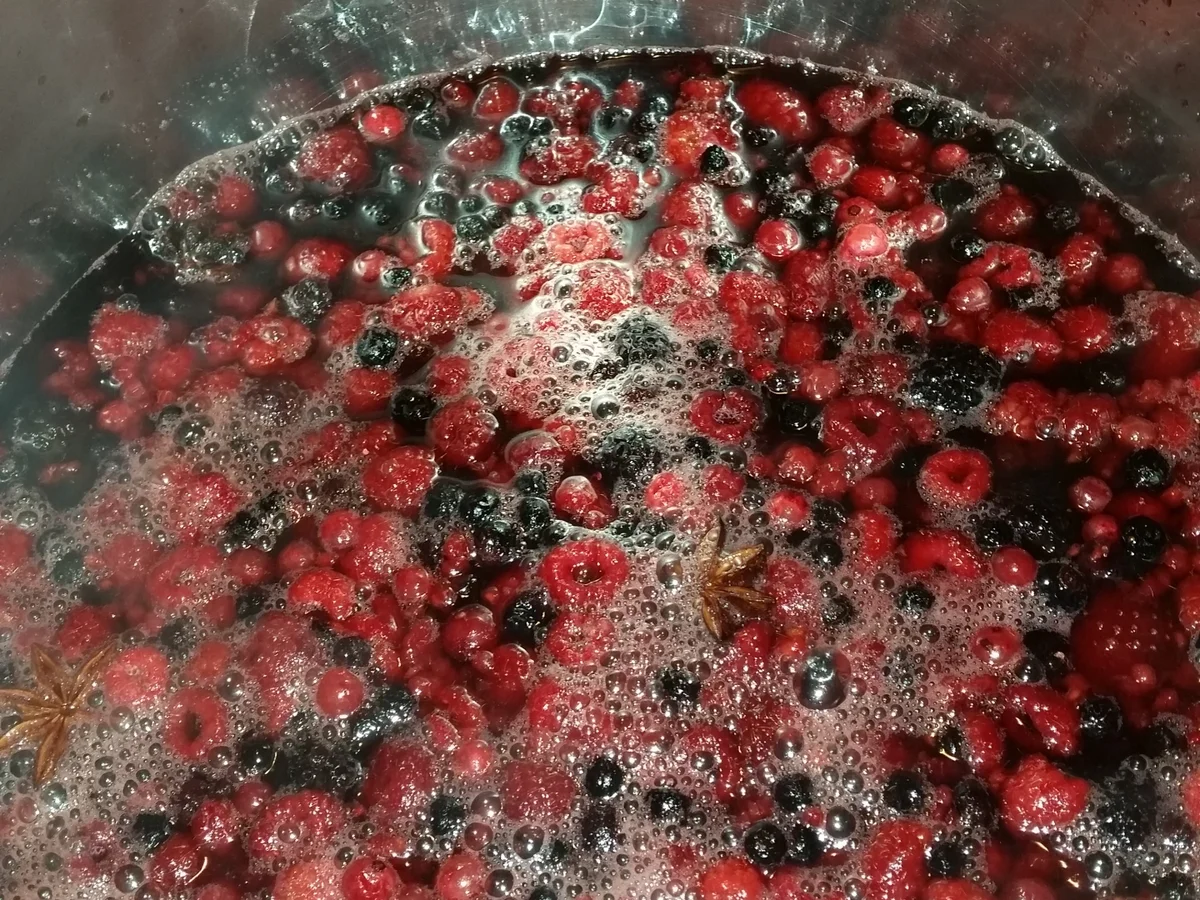 Rezept: Tina``s Beeren-Zauber Bild Nr. 1950 Tina``s Beeren-Zauber - Rezept - Bild Nr. 1950