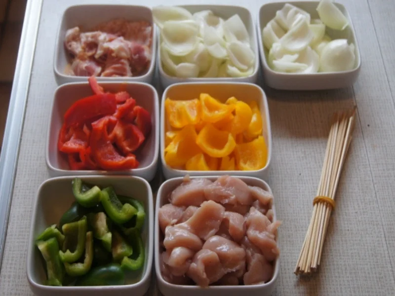 Hähnchenbrustfilet-Schaschlik mit Zwiebel-Tomaten-Ananassauce - Rezept - Bild Nr. 1995