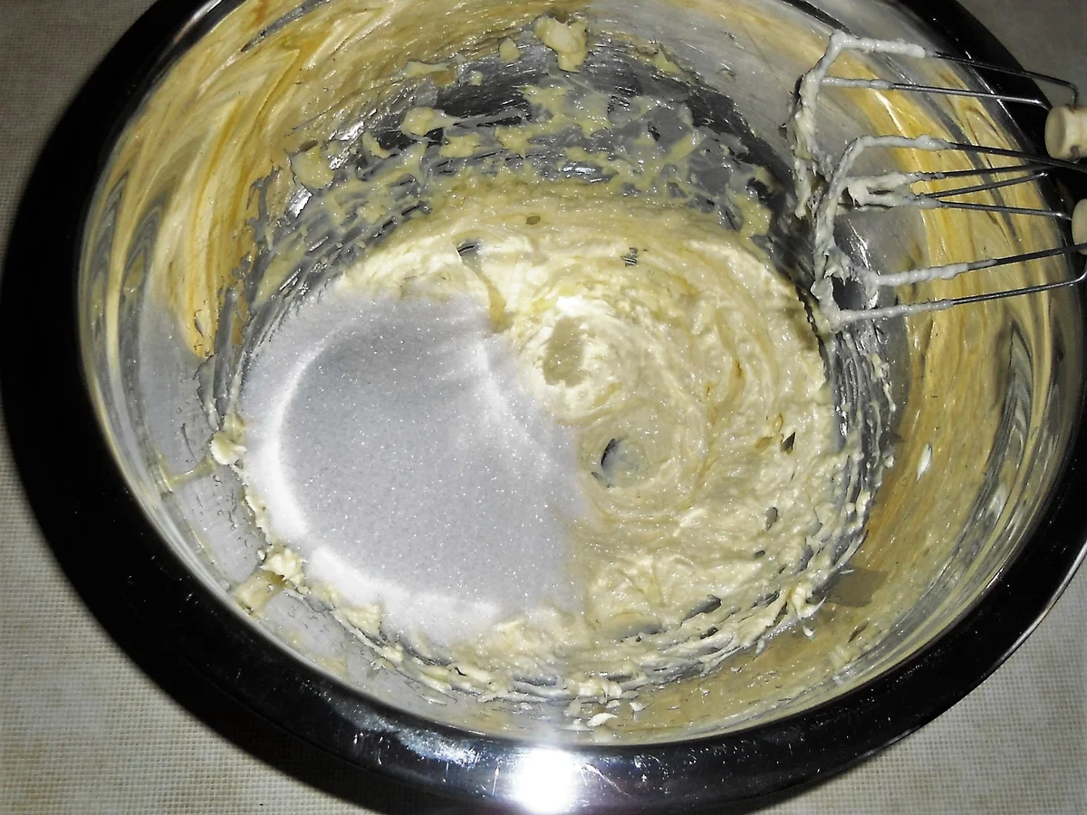 "Oma - Friede`s" - Sandkuchen (Rzpt. um 1920) - Rezept - Bild Nr. 2017