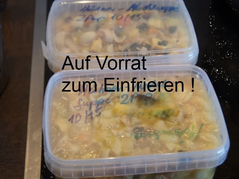 Hähnchen-Gemüse-Nudelsuppe mit Eierstich - Rezept - Bild Nr. 2053