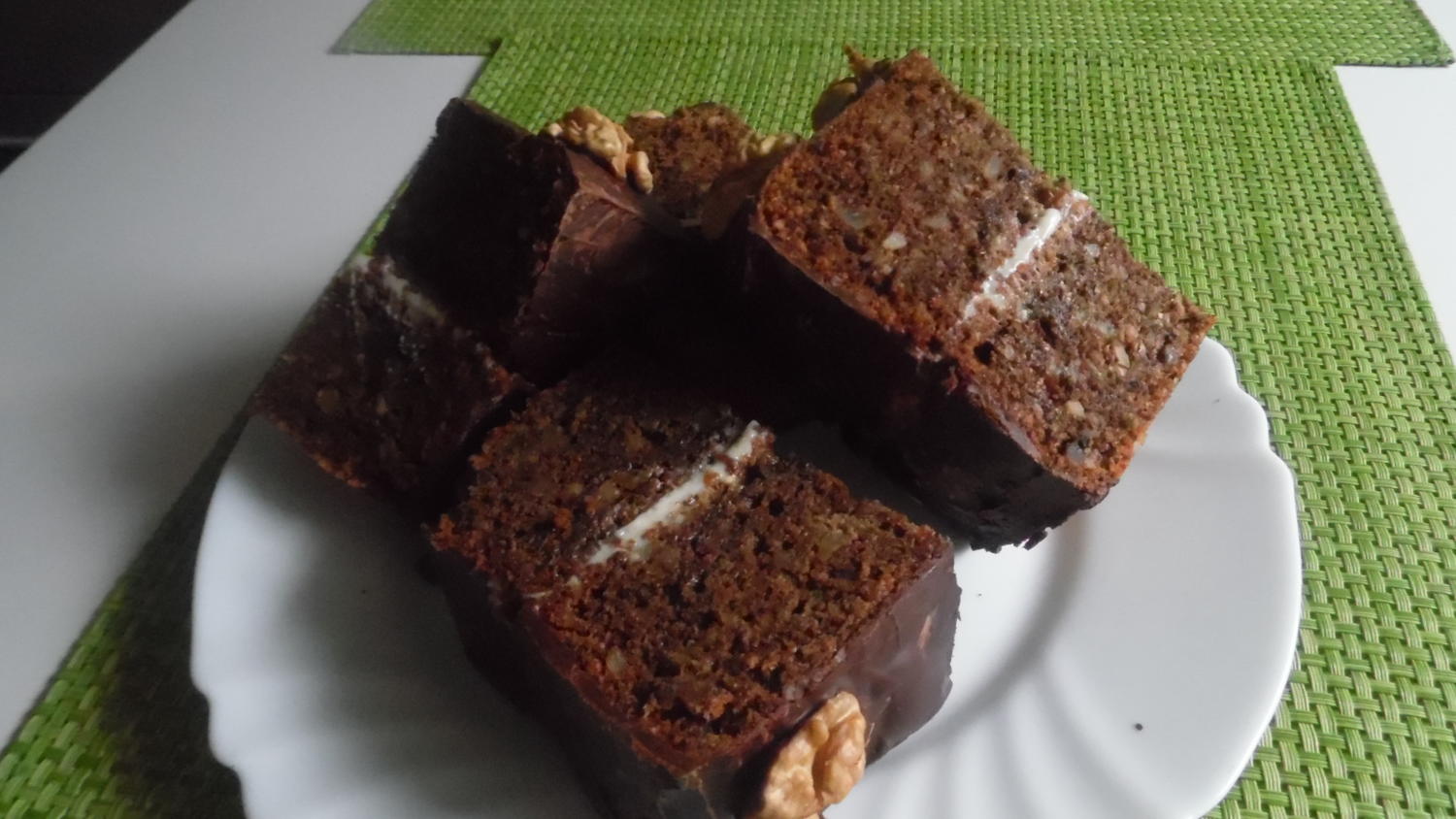 Walnuss-Schnitten - Rezept mit Bild - kochbar.de