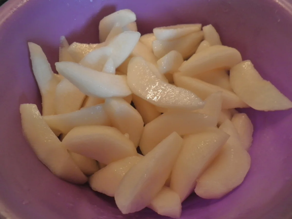 Schokoladen - Tarte ... mit Safranbirnen - Rezept - Bild Nr. 2051