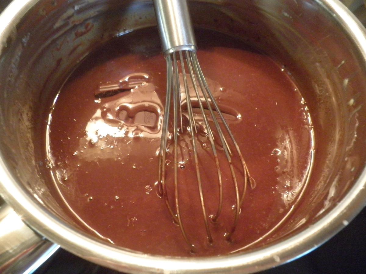Schokoladen - Tarte ... mit Safranbirnen - Rezept - Bild Nr. 2060
