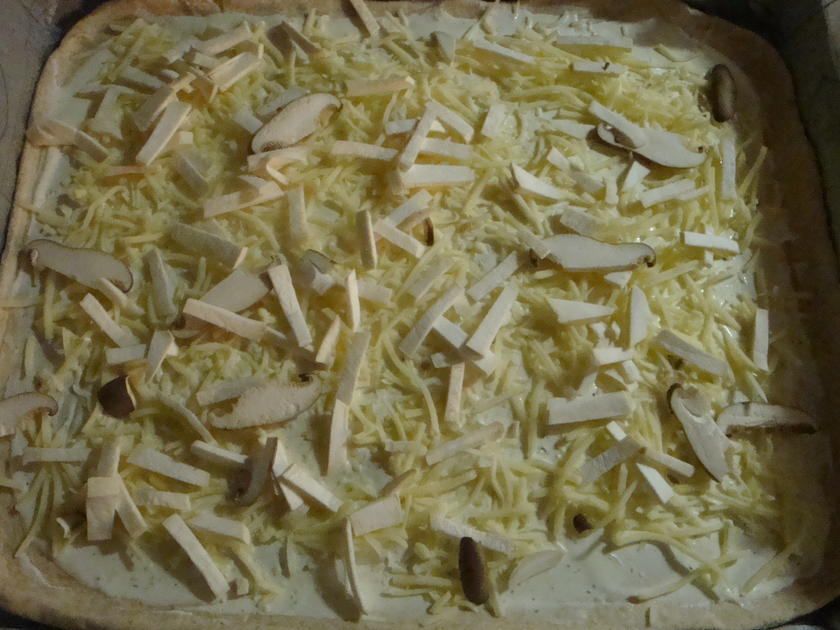 Bunte Pizza mit Quark- Öl Teig pikant - einfach - von erdbeere1706