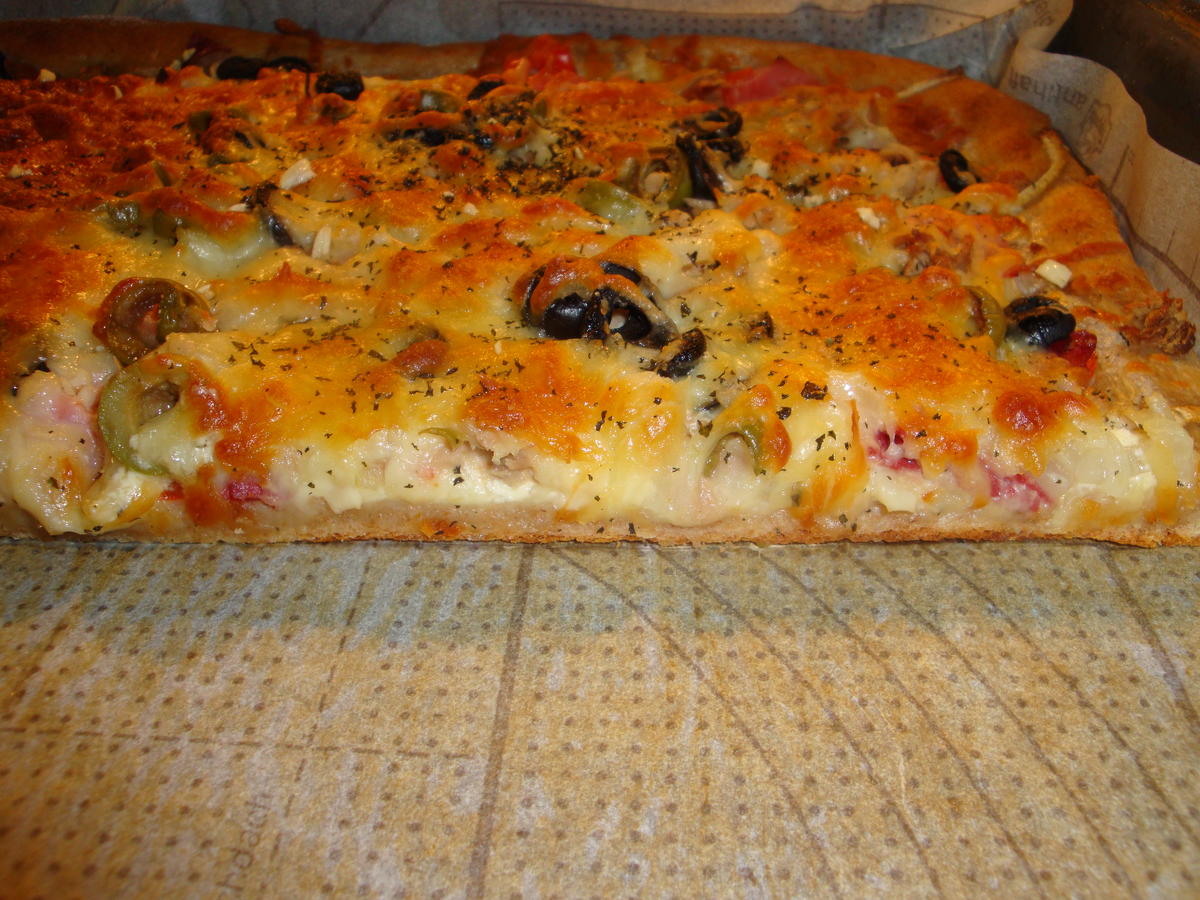 Bunte Pizza mit Quark- Öl-Teig pikant - Rezept - Bild Nr. 2043