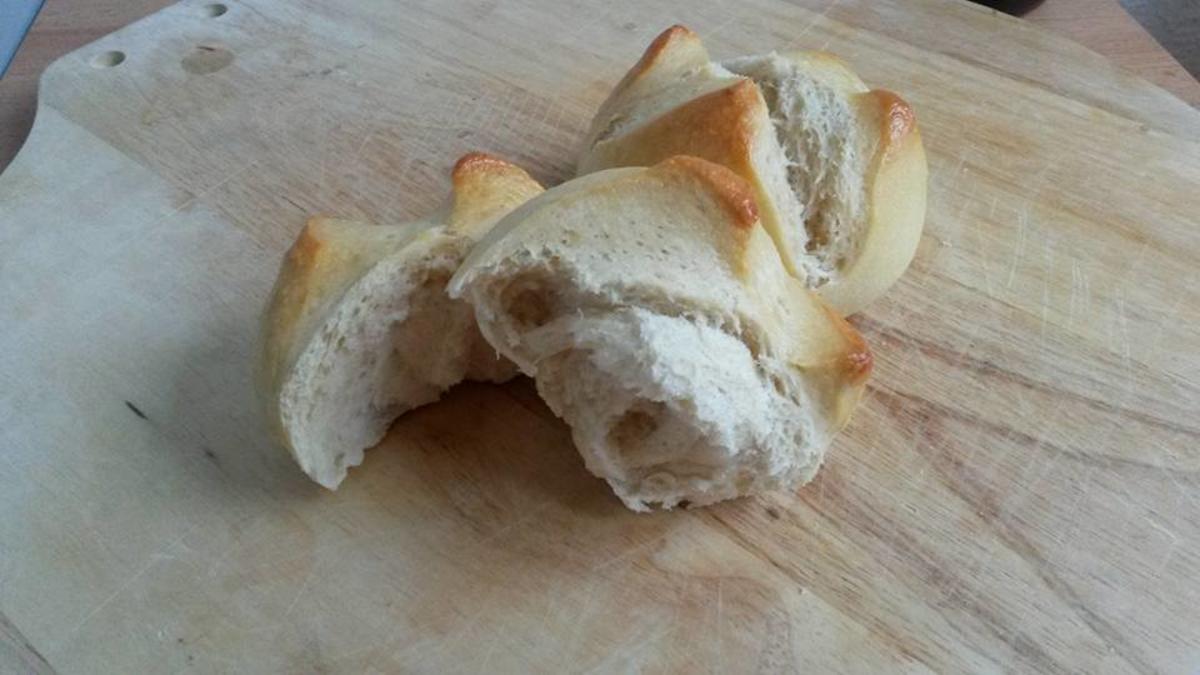 Buttermilch - Anis - Brötchen - Rezept - Bild Nr. 2051