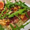 Sizilianischer Ziegenkäse - Feigen - Salami - Flammkuchen - Rezept - Bild Nr. 2047