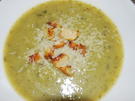 Zucchinisuppe mit Parmesan-Croûtons  - Rezept - Bild Nr. 2050