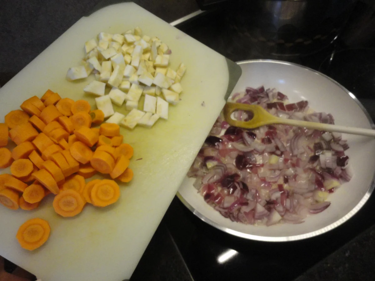 Grundrezept: Glace Sauce für Wildgerichte - Rezept - Bild Nr. 2076