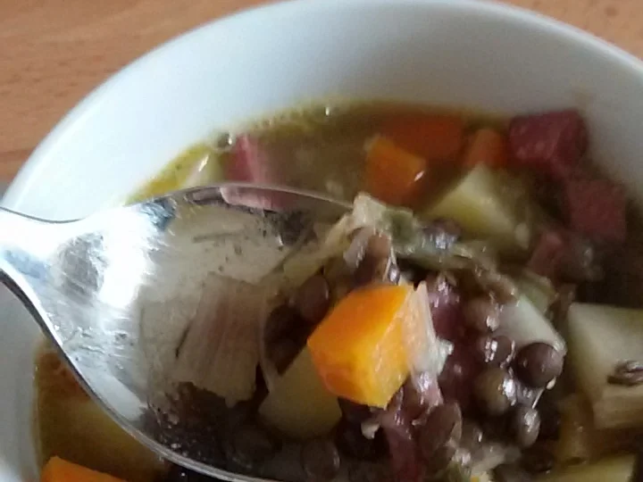 Rezept: WurzelGemüse Süppchen Bild Nr. 2085 WurzelGemüse Süppchen - Rezept - Bild Nr. 2085