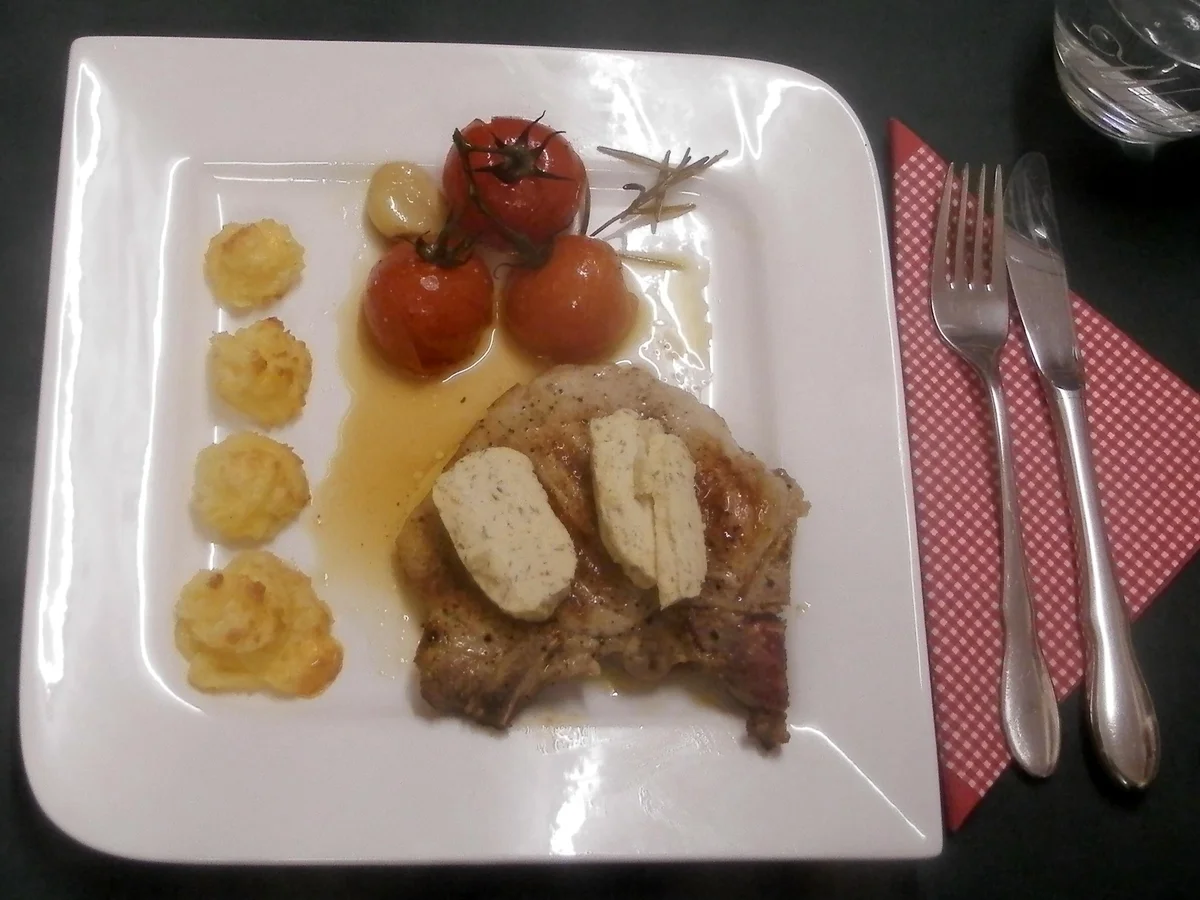 Grillkoteletts mit Käse-Herzogin - Rezept - Bild Nr. 2088