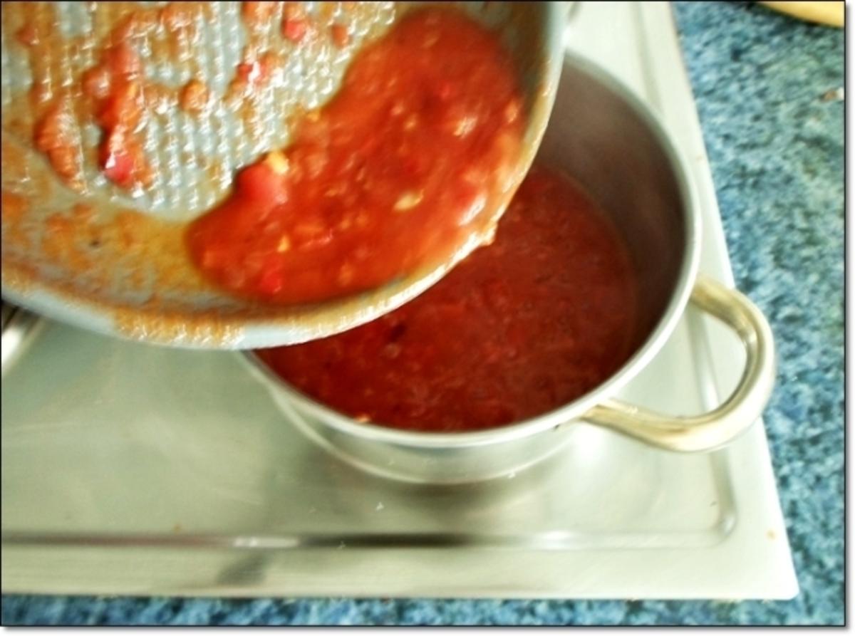 Raffinierte Tomatensauce nicht nur für Chickenburger - Rezept - Bild Nr. 2113