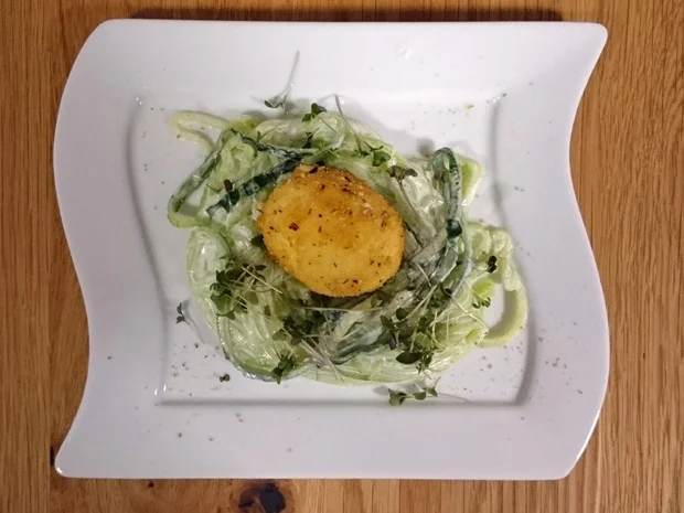 Rezept: Gebackenes Ei mit Rahmgurken Bild Nr. 2113 Gebackenes Ei mit Rahmgurken - Rezept - Bild Nr. 2113