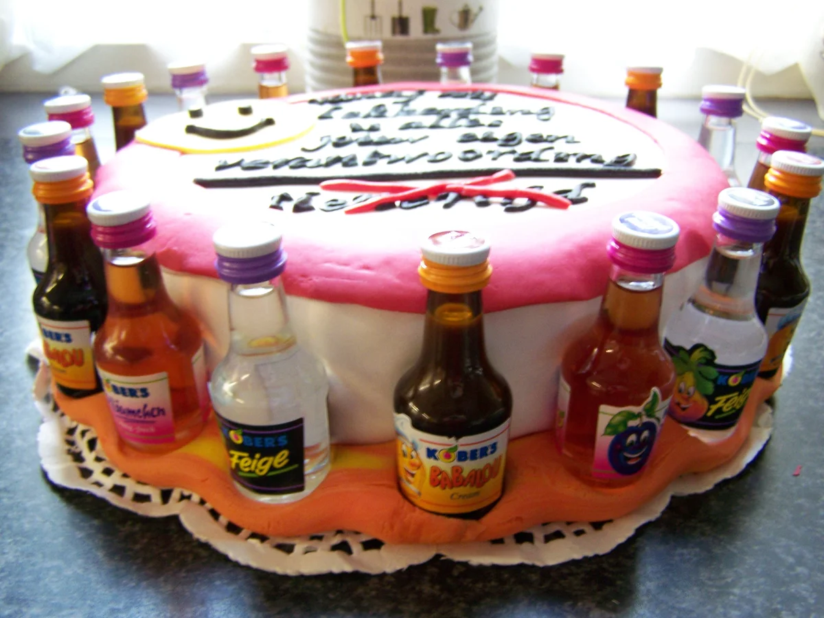 Robby's Torte zum 18. Geburtstag - Rezept - Bild Nr. 2121