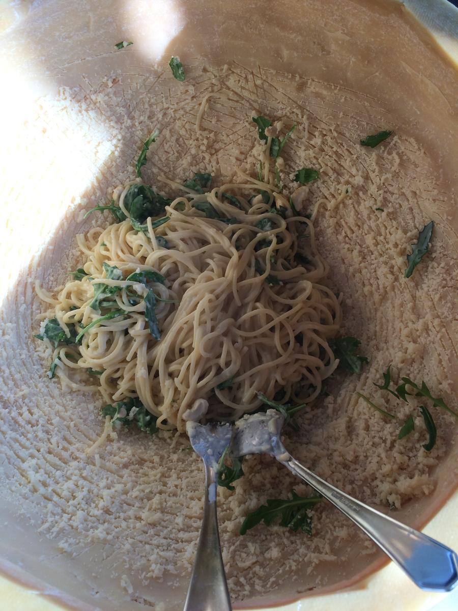 Spaghetti aus dem Grana Padanolaib - Rezept - Bild Nr. 2120