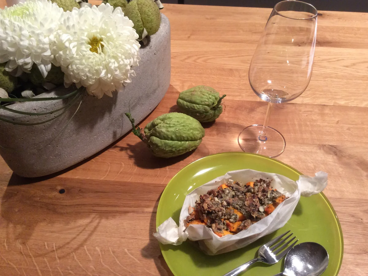 Rezept: Herzhafter Kürbiscrumble im Pergament Bild Nr. 2123 Herzhafter Kürbiscrumble im Pergament - Rezept - Bild Nr. 2123