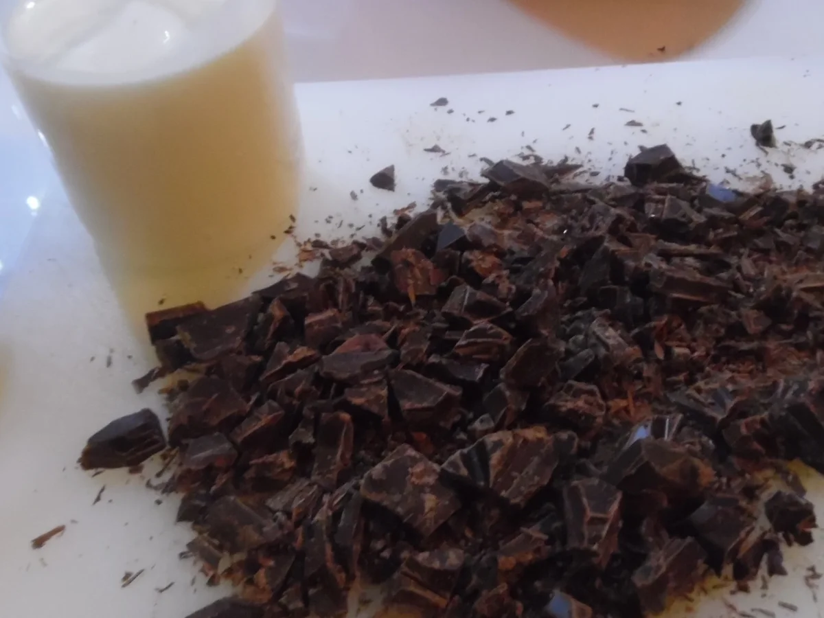 Macarons mit Schokoladen-Füllung - Rezept - Bild Nr. 2129