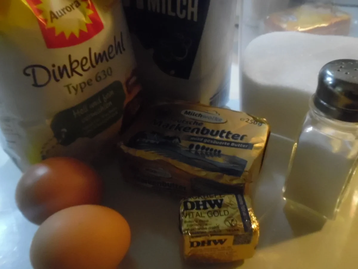 Rezept: Dinkel-Apfelkuchen mit "Jumbo-Schokostreusel" Bild Nr. 2141 Dinkel-Apfelkuchen mit "Jumbo-Schokostreusel" - Rezept - Bild Nr. 2141