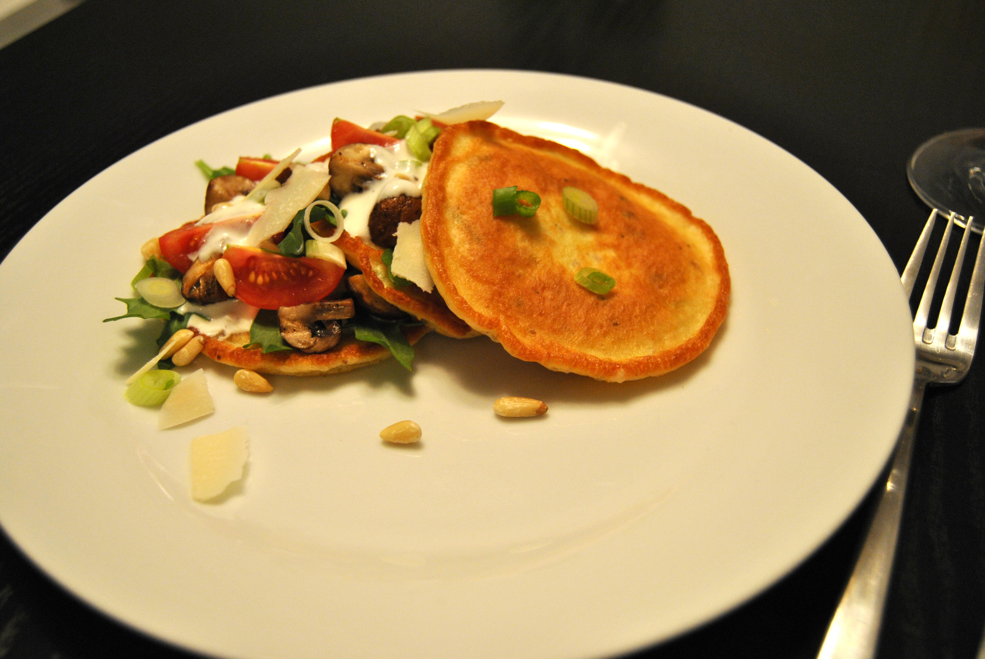 Bilder für Luftige Grana Padano Blinis mit mediterranem Gemüse - Rezept