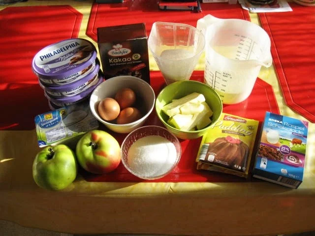 Rezept: Frischkäse Schoko Kuchen mit Äpfeln Bild Nr. 2157 Frischkäse Schoko Kuchen mit Äpfeln - Rezept - Bild Nr. 2157