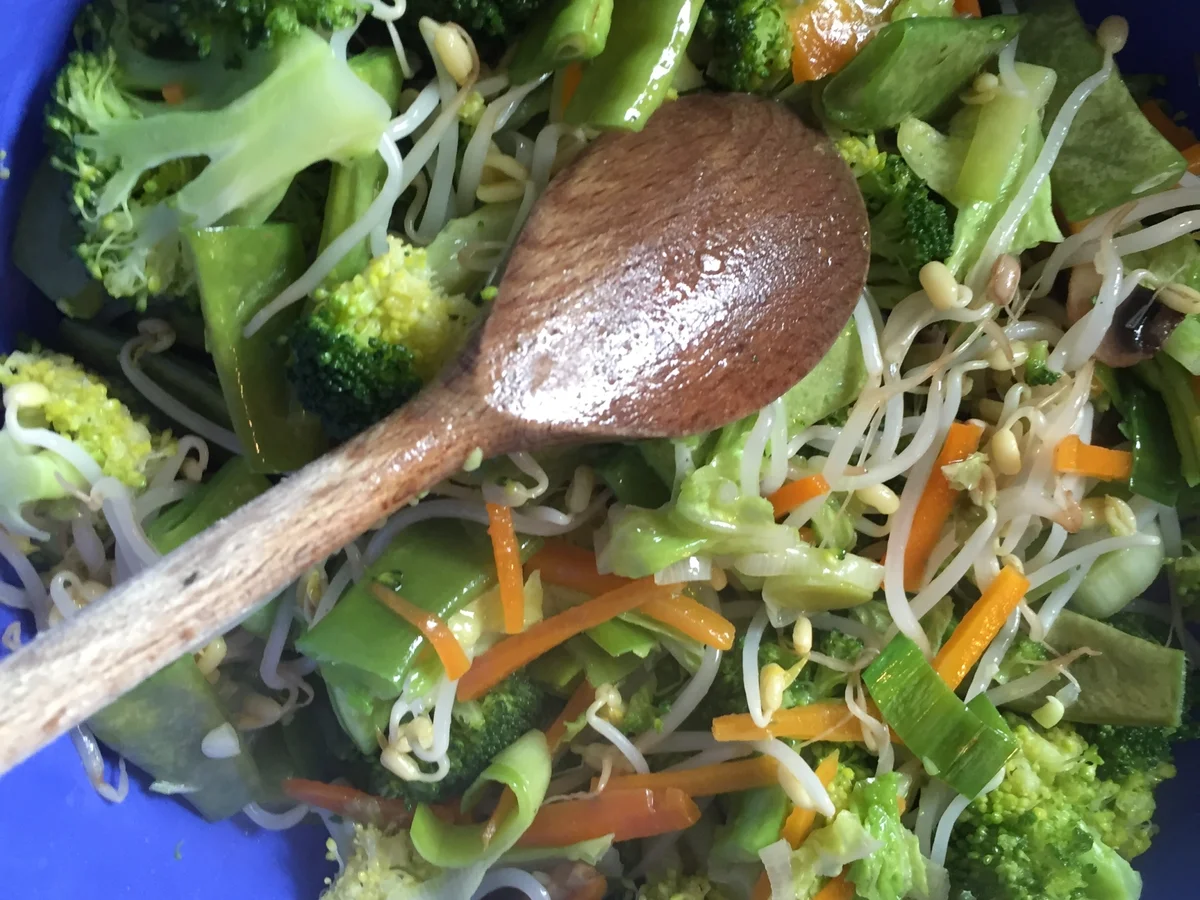 Asiatisches Gemüse mit Reis - Rezept - Bild Nr. 2190