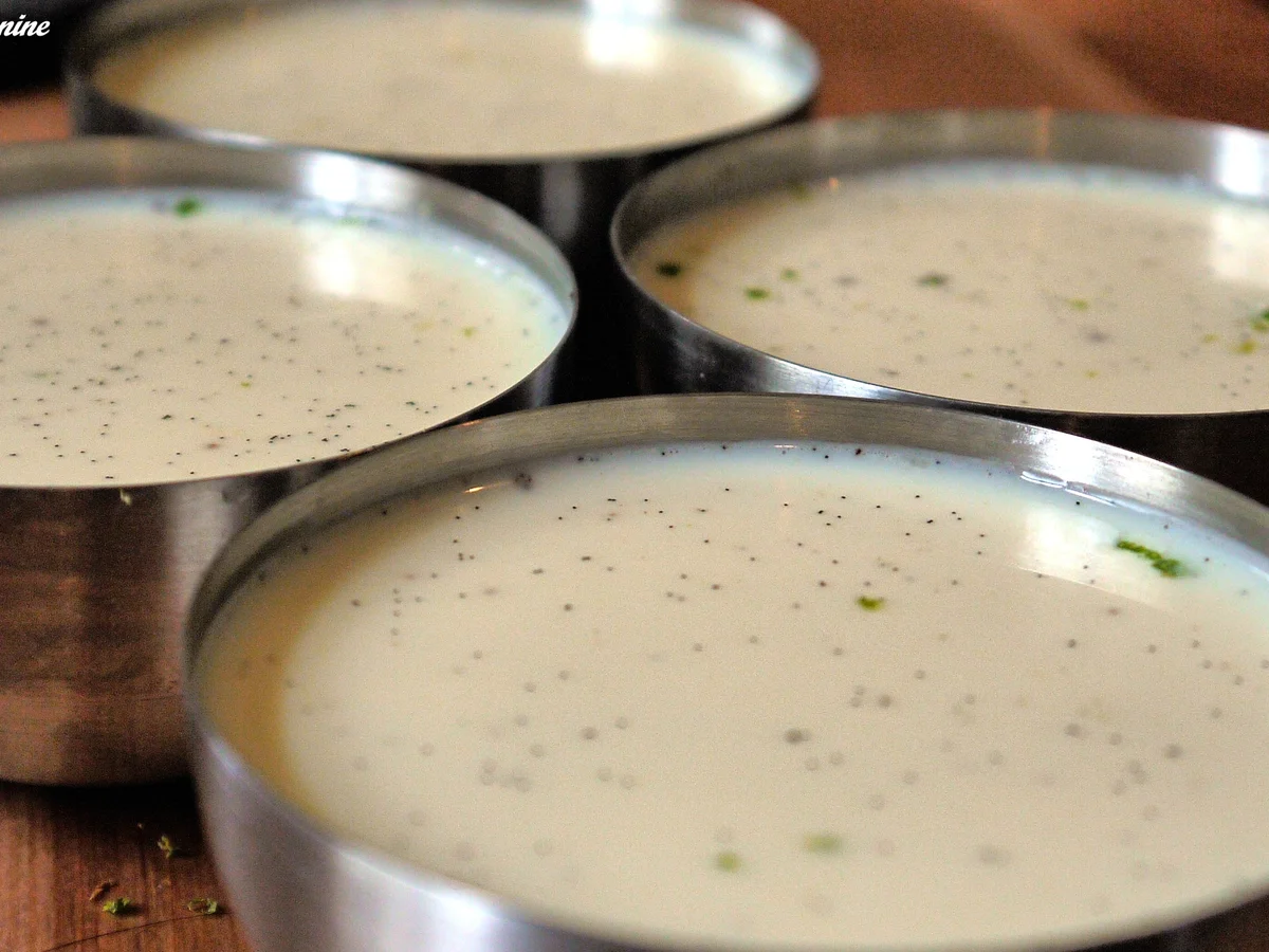 Limetten-Panna Cotta mit beschwipstem Granatapfel - Rezept - Bild Nr. 2288