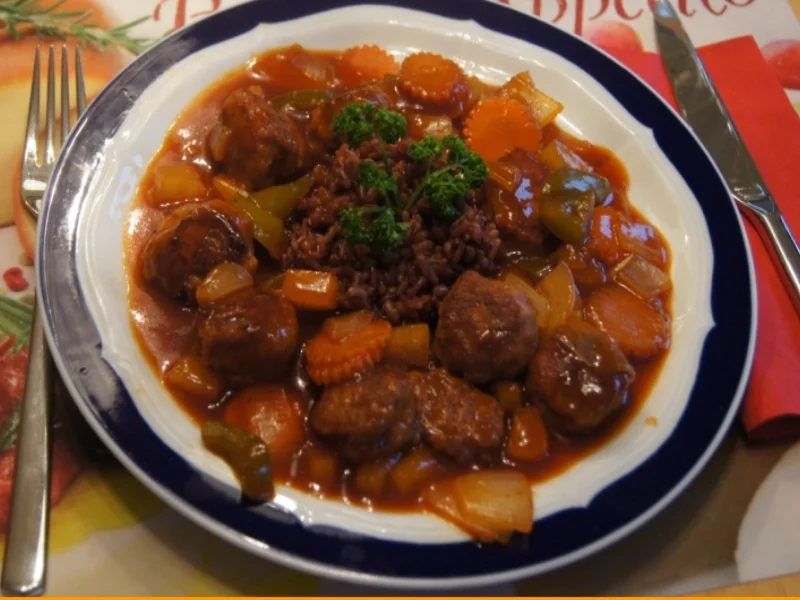 Rezept: Schweinefleischbällchen süss-sauer Bild Nr. 2284 Schweinefleischbällchen süss-sauer - Rezept - Bild Nr. 2284