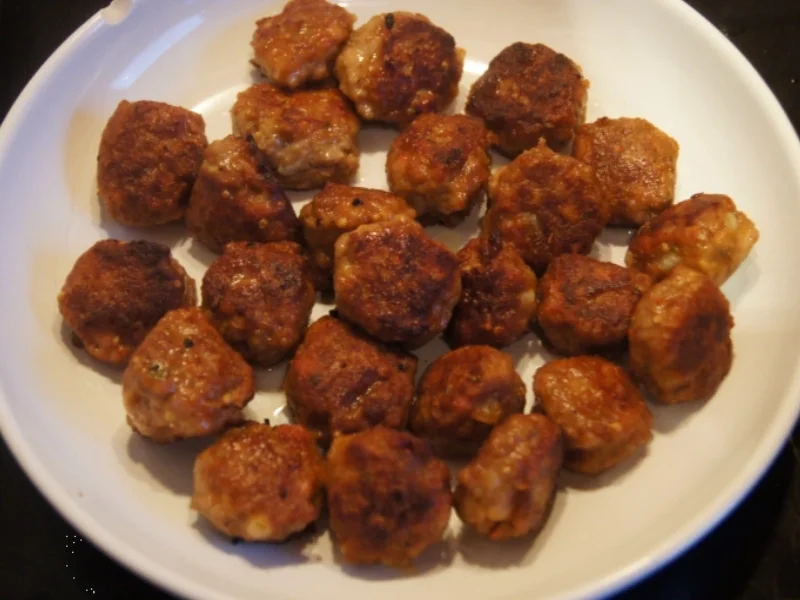 Rezept: Schweinefleischbällchen süss-sauer Bild Nr. 2288 Schweinefleischbällchen süss-sauer - Rezept - Bild Nr. 2288