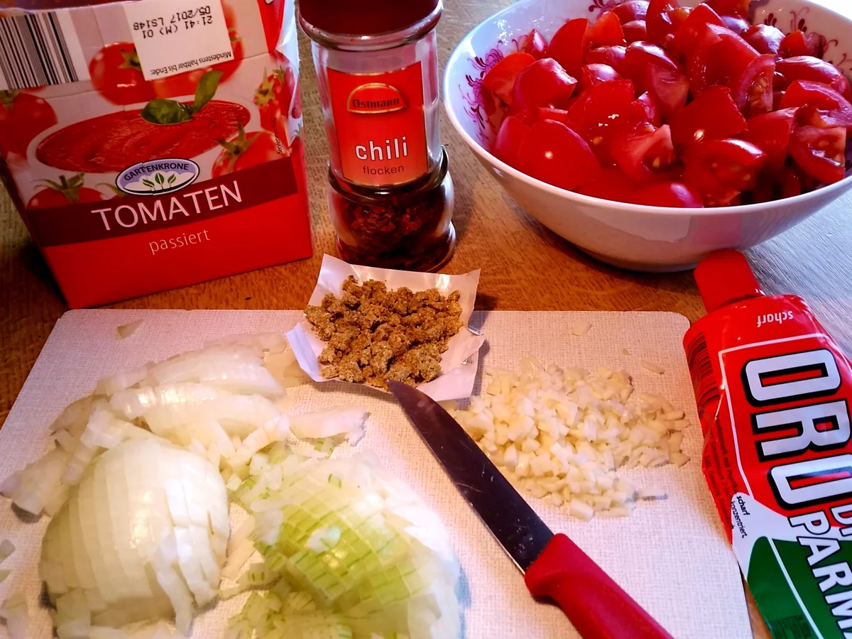 Rezept: Tomatensuppe ... Bild Nr. 2301 Tomatensuppe ... - Rezept - Bild Nr. 2301