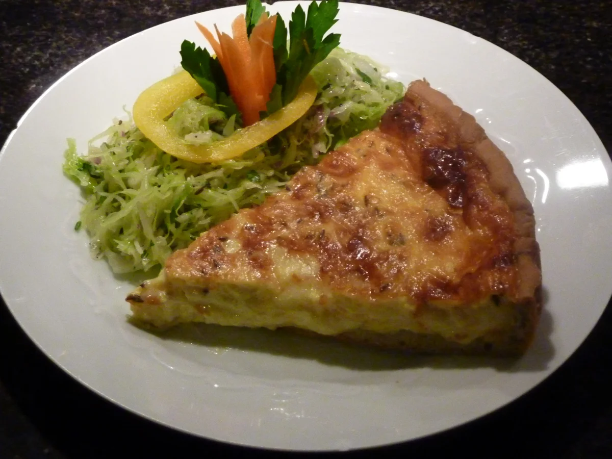 Käse Kuchen  " Franco - Suisse " - Rezept - Bild Nr. 2315