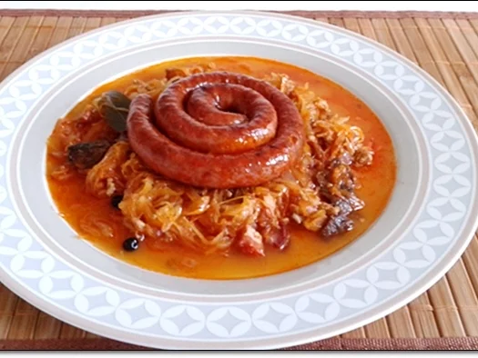 Deftiger Sauerkraut- Hackfleisch Eintopf mit Wurstschnecke - Rezept - Bild Nr. 2327