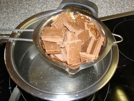 Rezept: Mürbeteigsterne mit Mokka-Spritz Bild Nr. 2321 Mürbeteigsterne mit Mokka-Spritz - Rezept - Bild Nr. 2321